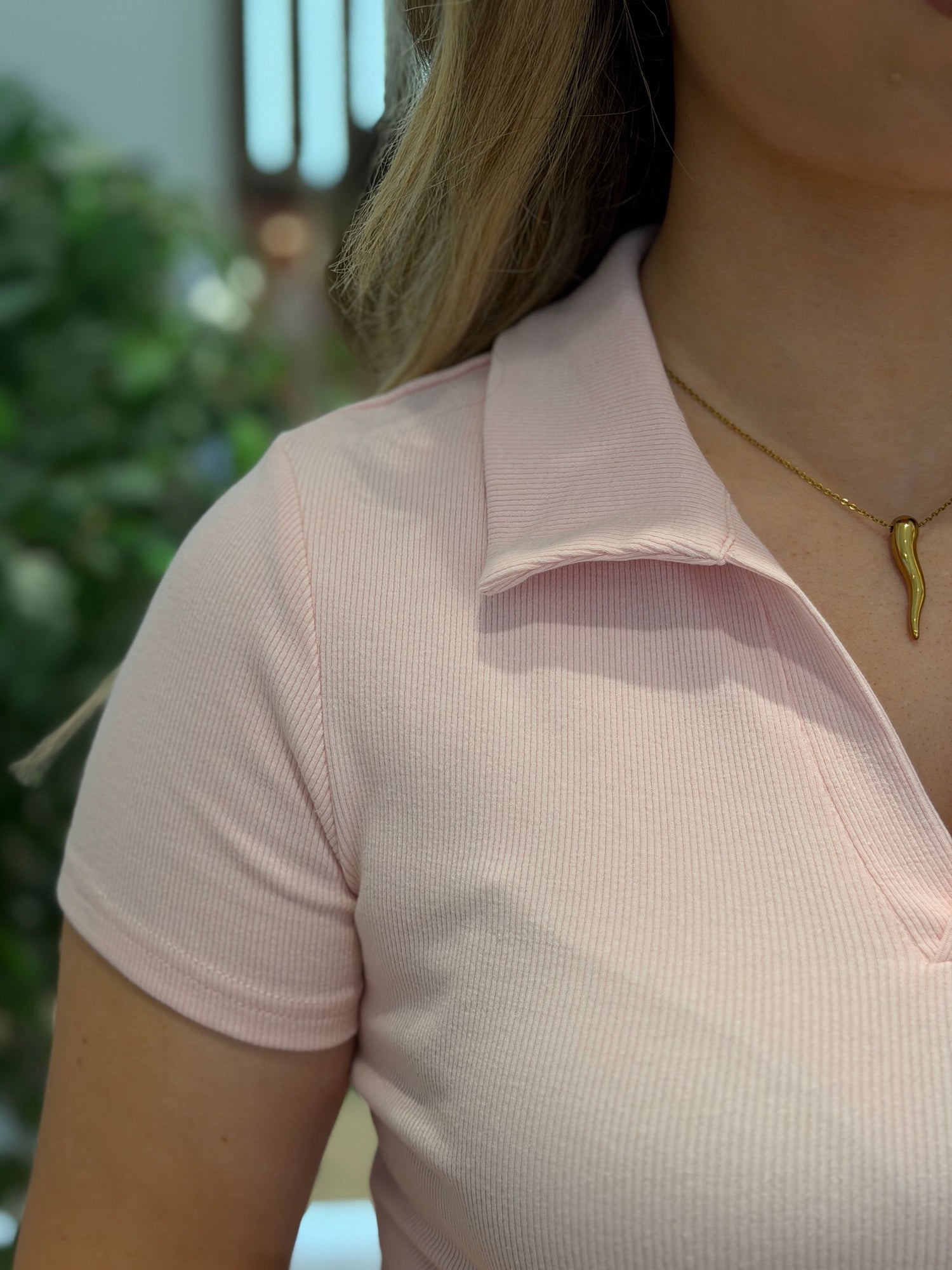 T-Shirt con scollo a V